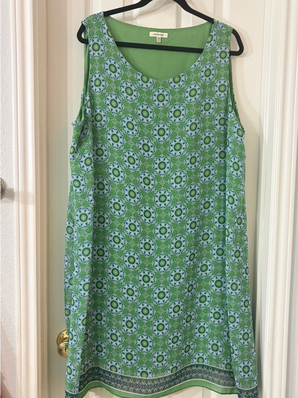 Max Studio Bright Green Shift Dress